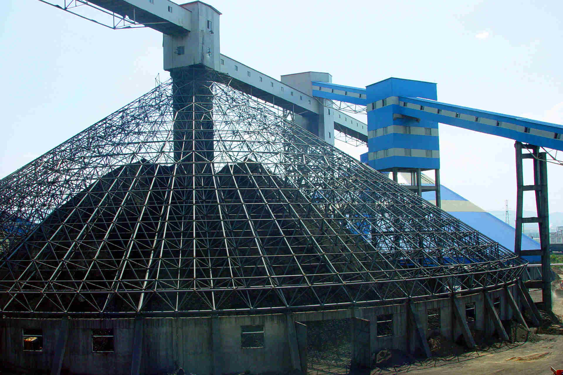 Muguajie conical space frame structure coal storage shed