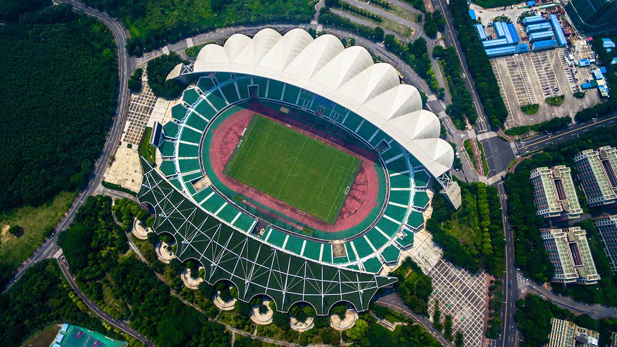 Sports center stadium in Guangzhou (1)
